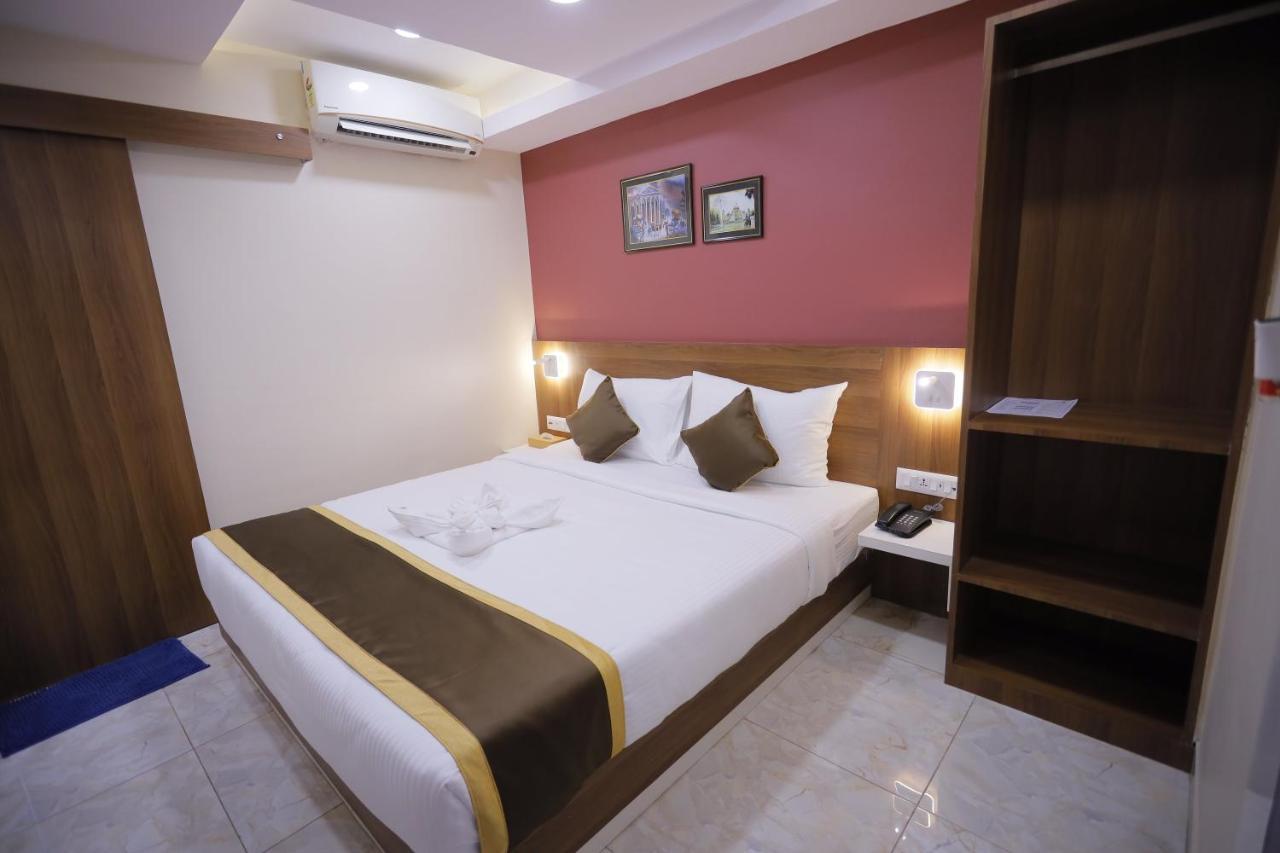 Hotel The Avenue Ballygunge Kolkata